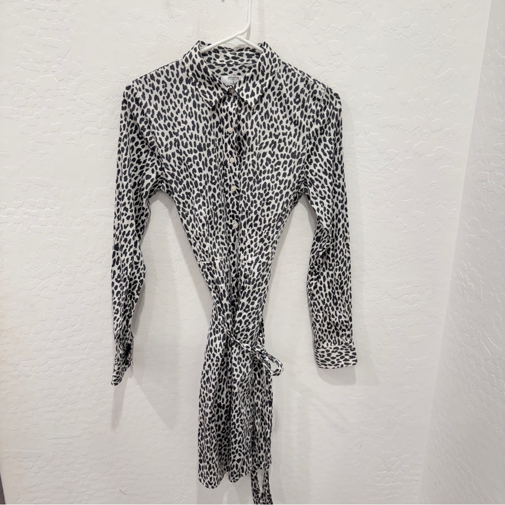 UNTUCKit Eva Shirt Dress Animal Print Size 4 Gray White Business Casual Cocktail